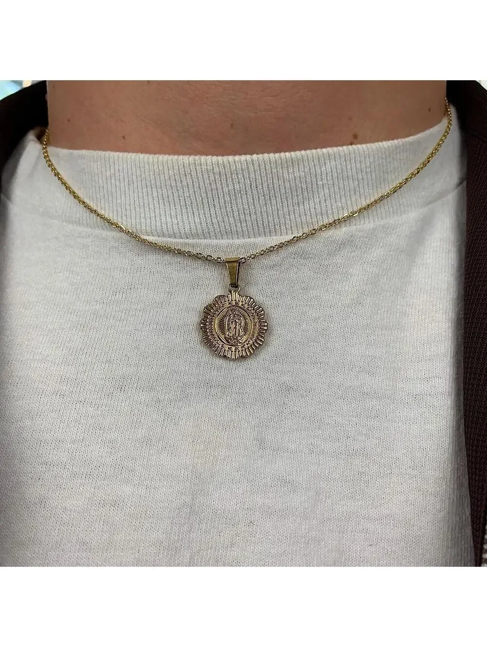 Cute Round Pendant Saint Marry Stainless Steel Gold Plated Circle Pendant y2k 90